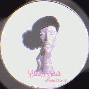 偷拍走光露出在线播放
