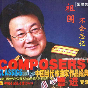 偷拍走光露出在线播放
