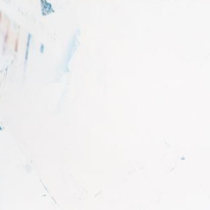 偷拍走光露出在线播放
